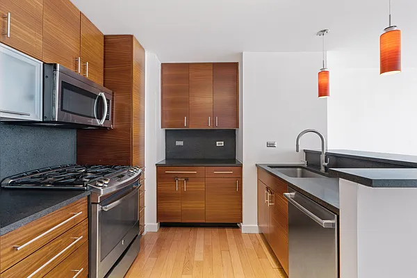 Rented by Douglas Elliman | media 3