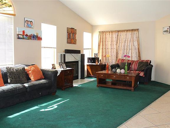 5th image of 8945 Fremontia Ave