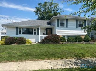 140 Lester Ave, Findlay, OH 45840