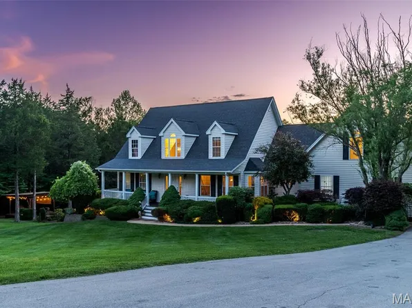 327 Hickory Spring Ln, Union, MO 63084