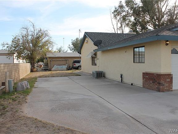 2nd image of 8290 S Pine Dr