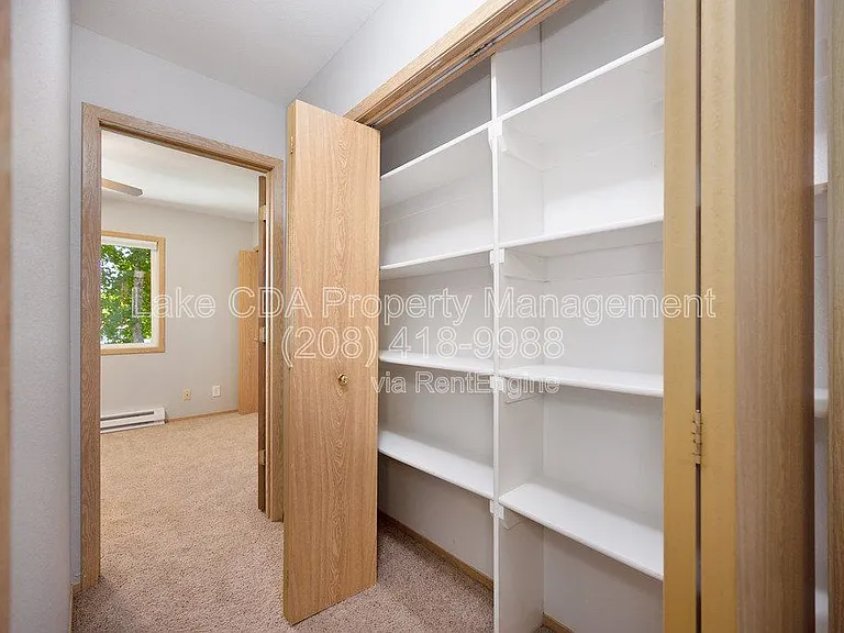 1611 E Montana Ave #C — Photo 18