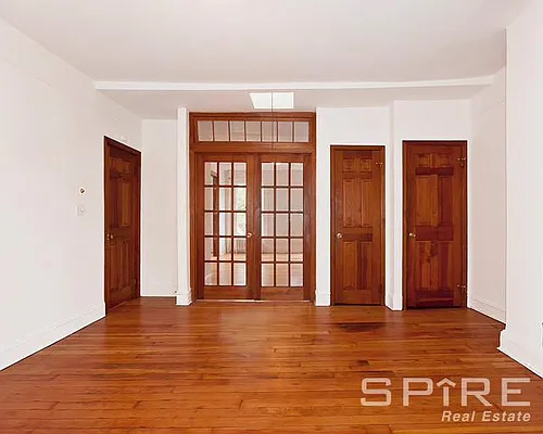 Rented by Spire Group | media 11