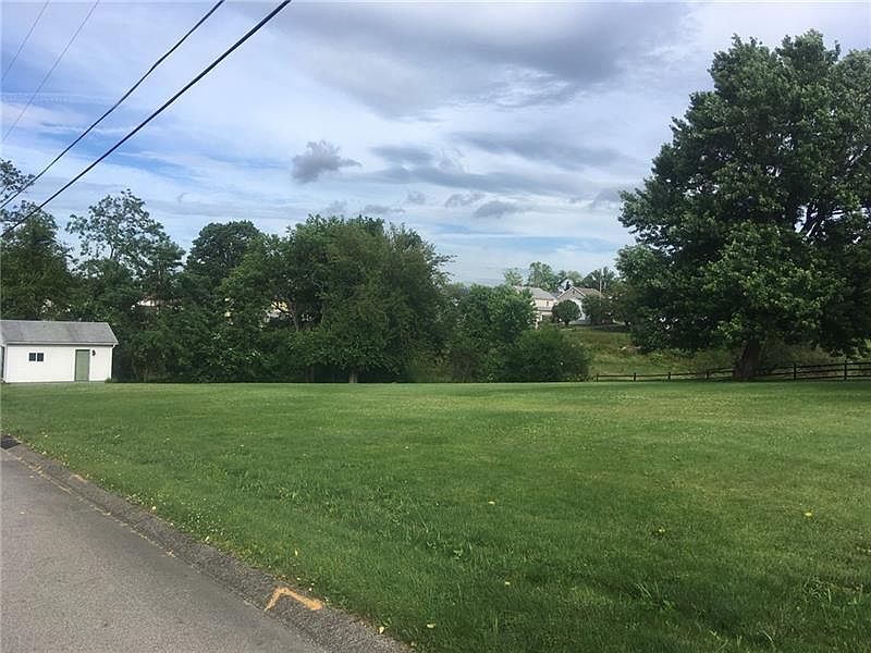 1st image of 5 McKinley Ave #1