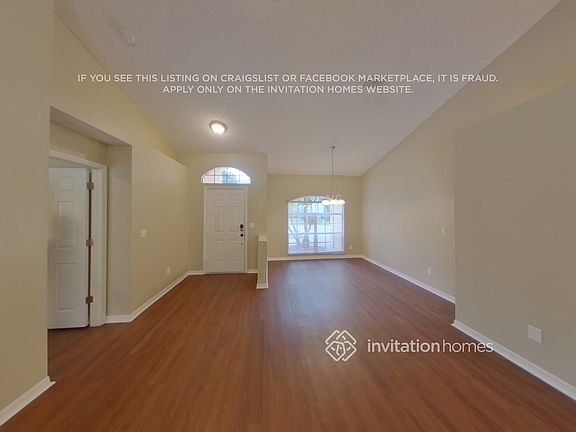 3rd image of 9507 Glenpointe Dr