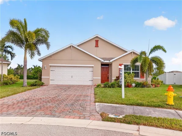 2729 Foralesca Ct, Cape Coral, FL 33909