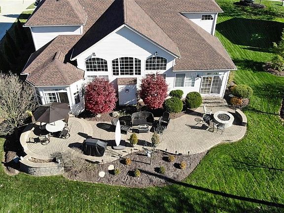 2nd image of 18742 Stony Point Dr