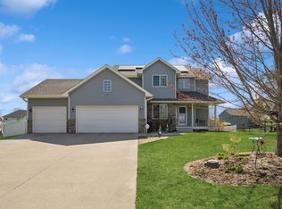 4932 Kama Ln NE, Albertville, MN 55301