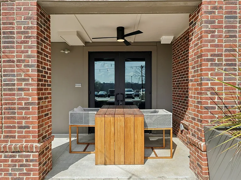 StationTwo22 Apartments — Photo 22