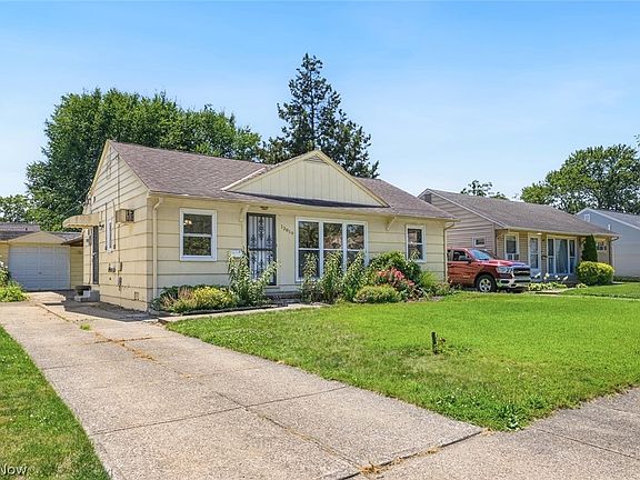2nd image of 13819 Elsetta Ave
