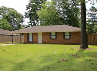 32752 Carol Ann Dr, Denham Springs, LA 70706