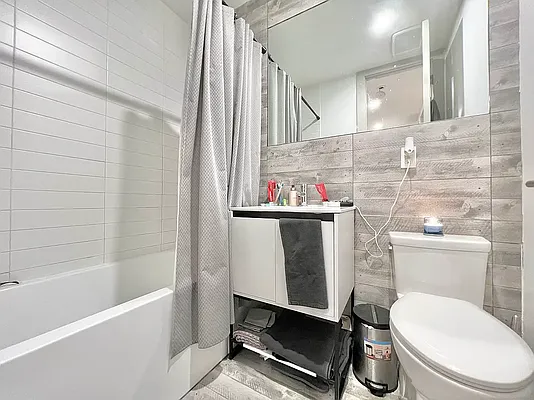 Rented by TorsX Inc | media 9