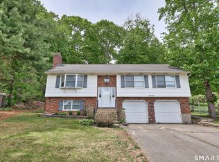 58 Oak Hollow Drive, Waterbury, CT 06708