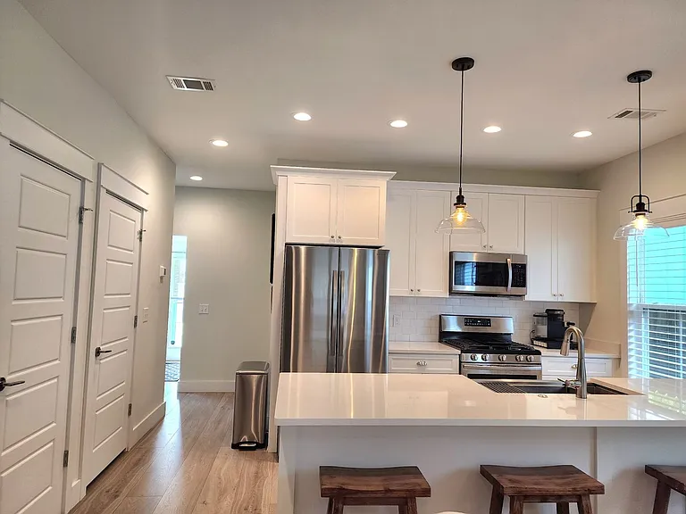 6219 Forest Pines Dr — Photo 9