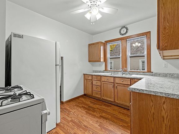 4th image of 7029 35th Ave #7029