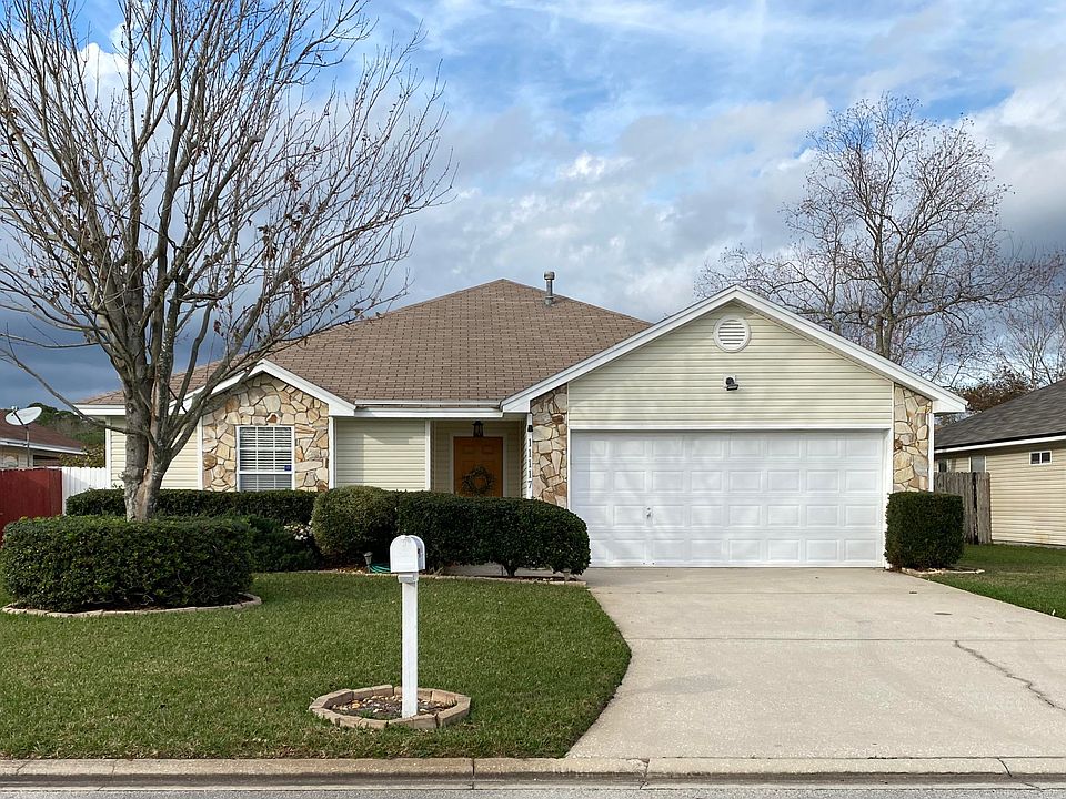 1st image of 11117 Lord Taylor Dr