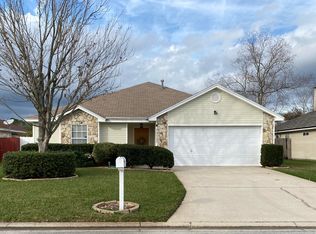 11117 Lord Taylor Dr, Jacksonville, FL 32246