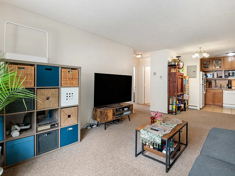 2 Larose Pl #10 — Photo 7