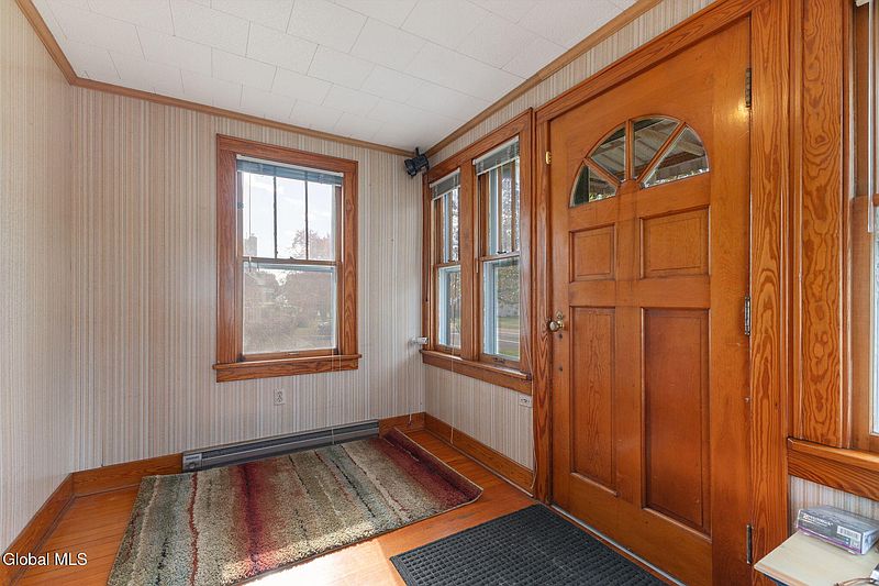 5th image of 2131 Curry Road