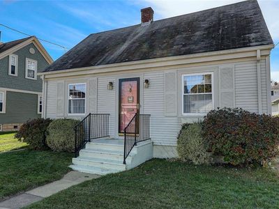 89 Warwick Rd, Pawtucket, RI, 02861