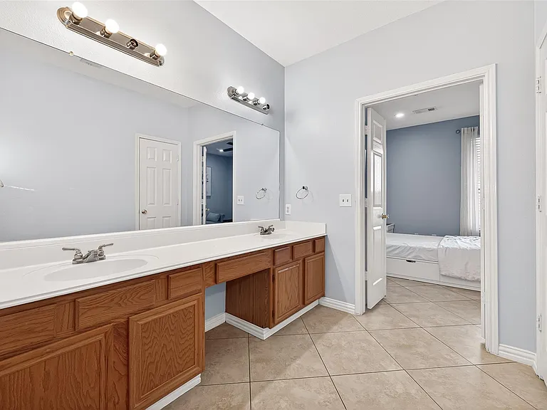 20135 Golden Mesa Dr — Photo 31