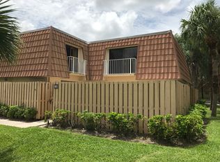 802 Blue Ridge Cir, West Palm Beach, FL 33409