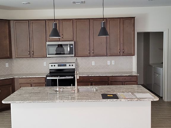 4th image of 4336 N 197th Dr
