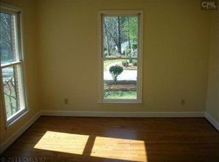 8 Westshire Ct, Columbia, SC 29209