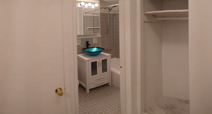 Rented by Owner | media 42