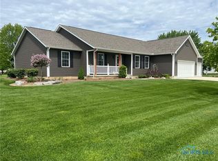 606 Polaris Dr, Upper Sandusky, OH 43351