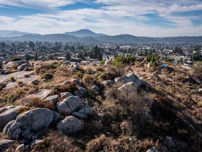 1161 N Anza St N, El Cajon, CA, 92021