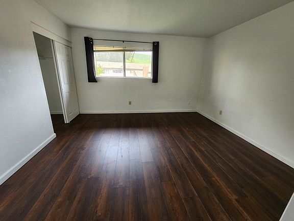 3rd image of 1600 Naomi St APT 3