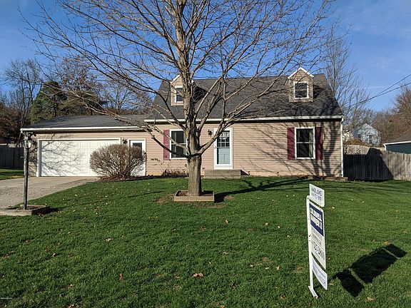 2nd image of 11061 Woodbushe Dr SE