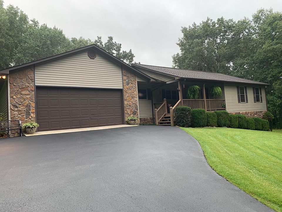 1st image of 54 Creekway Cir