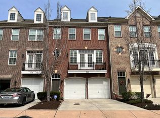 542 Triadelphia Way, Alexandria, VA 22312