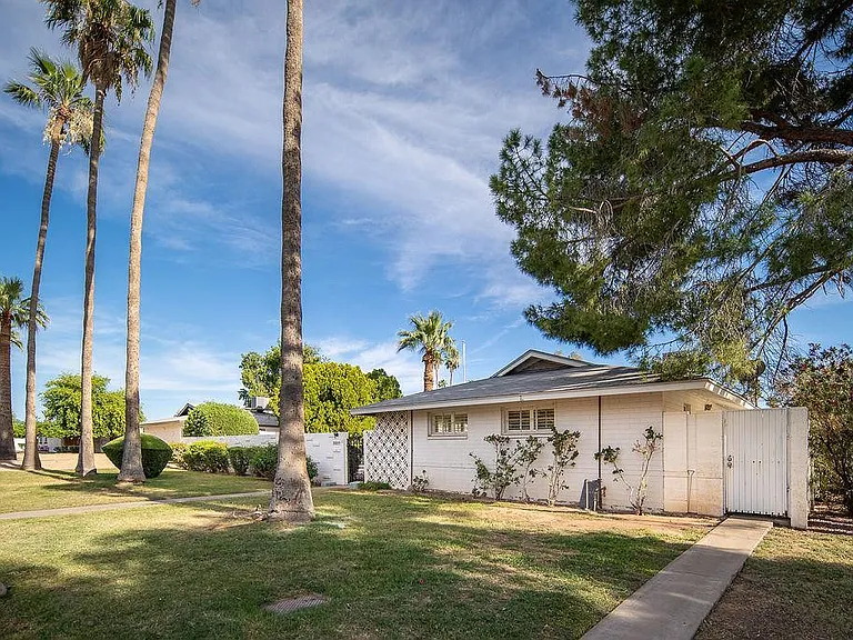 3517 E Montecito Ave #A — Photo 3