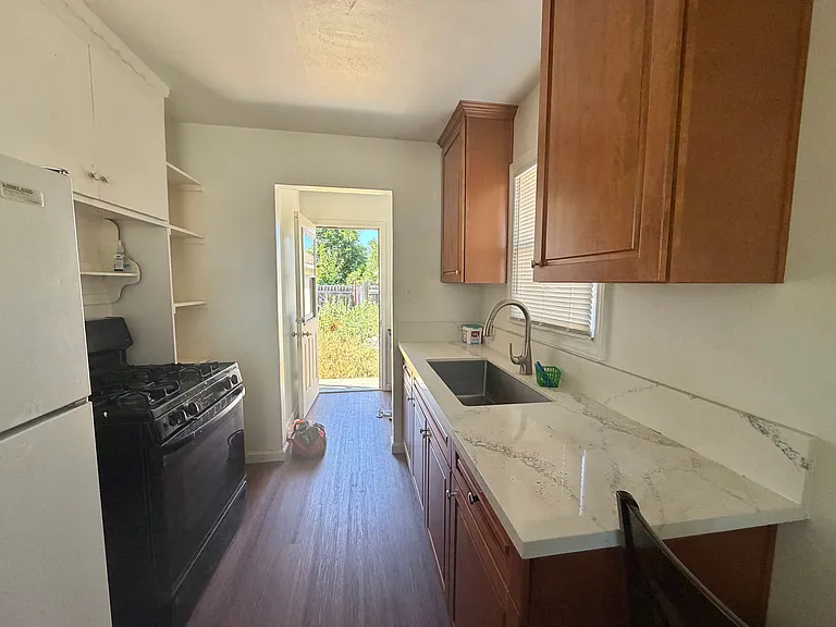 5206 Thurman Way #1 — Photo 3
