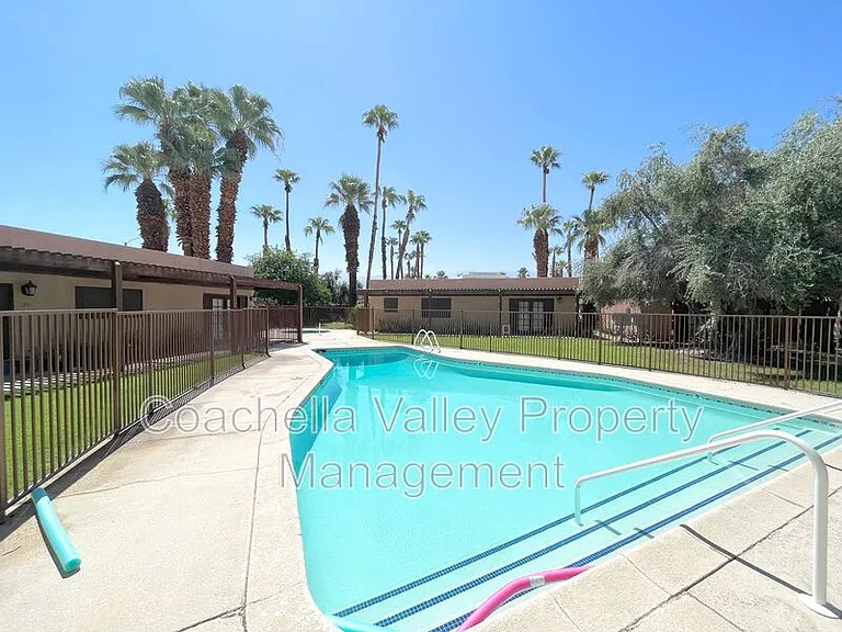 73600 San Gorgonio Way #2 — Photo 6