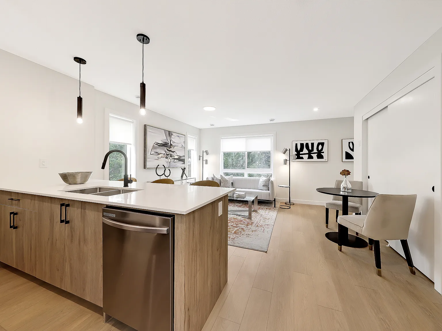 Killarney Avas - 2 Bedrooms — Photo 4
