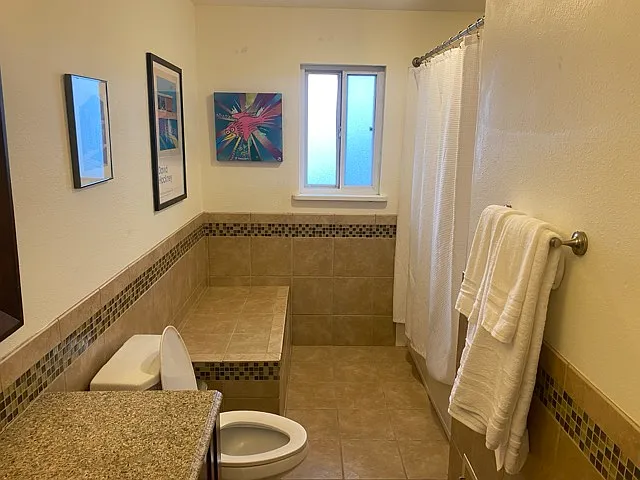 224 Hermosa Dr SE — Photo 28