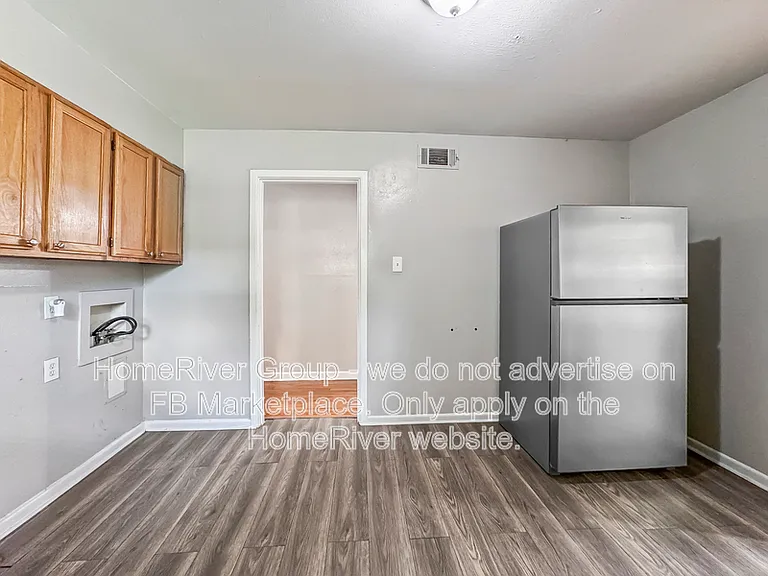 3203 Gus Thomasson Rd — Photo 8