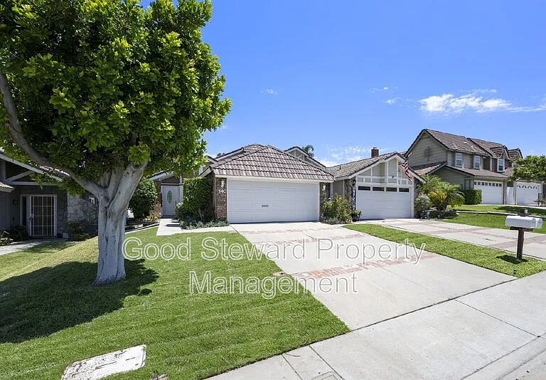 140 S Birchwood St — Photo 3