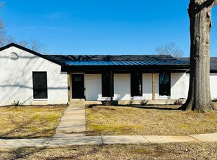 1301 Carlimar Ln, Louisville, KY 40222