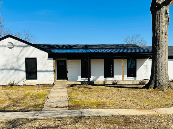 1301 Carlimar Ln, Louisville, KY 40222