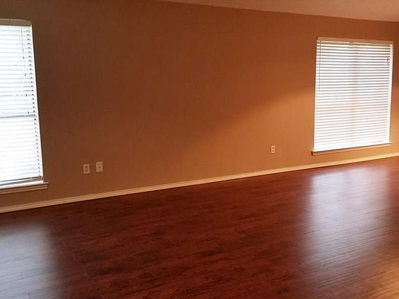 5th image of 4540 Boston Dr