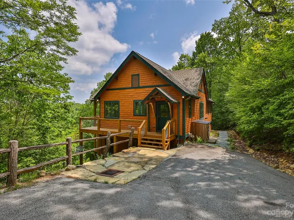 375 Feldspar Ln #26A, Sapphire, NC 28774