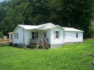 28 Breeding Creek Rd, Redfox, KY 41847