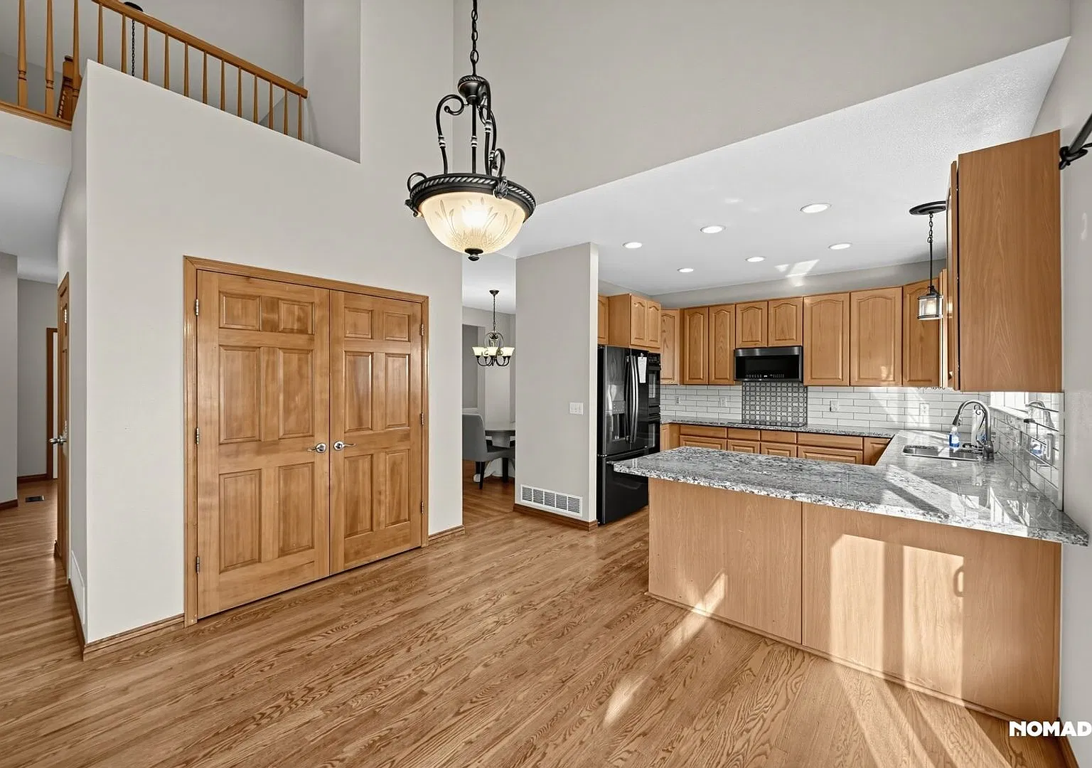 Spacious 5BR House in Parker — Photo 4