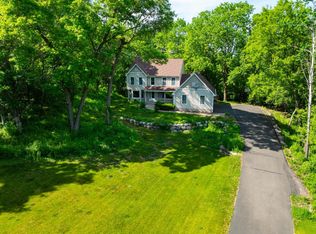 875 Midwest Trl N, Lake Elmo, MN 55042