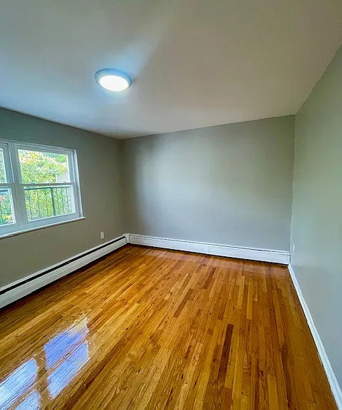 229 Chilton St #2 — Photo 6